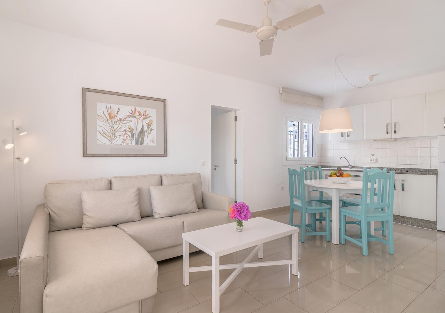 Apartamentos Parque Tropical En Lanzarote Пуэрто дель Кармен Экстерьер фото