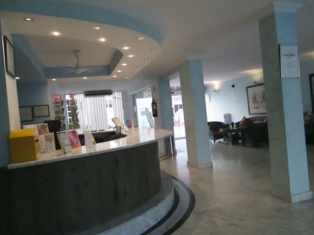 Apartamentos Parque Tropical En Lanzarote Пуэрто дель Кармен Экстерьер фото